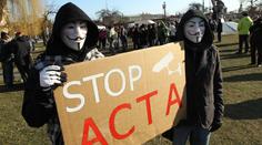 Piráti mohou jásat. Dohoda ACTA v Evropě zřejmě skončila, Brusel ji odmítl