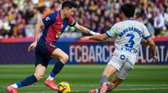 Barcelona se proti Alavésu trápila, výhru nakonec vystřelil kanonýr Lewandowski