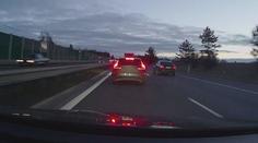 K nehodě chybělo málo. Tomáše vybržďoval na dálnici agresivní řidič