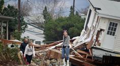 Počet obětí bouře Sandy se blíží stovce. Mrtvých stále přibývá