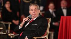 Sportovci a politici ruší účast na předávání státních vyznamenání