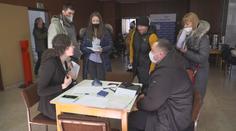 Policie řeší zneužití sociálního systému. Cizinci si jezdí do Česka pro dávky