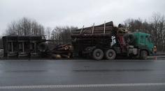 Kamion, který havaroval u Frýdku-Místku, byl přetížený. Váhu přesáhl o 13 tun