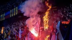 Další ostuda ultras Sparty. Pózovali v bílých kuklách, část z nich hajlovala