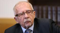Ombudsman Křeček měl skončit. Nestihl se však zvolit jeho nástupce