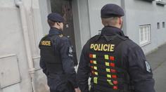 Rakušanovo navýšení nestačí. Policisté a hasiči plánují protest