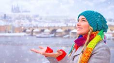Naděje na bílé Vánoce. Meteorologové řekli, kde v Česku může letos nasněžit