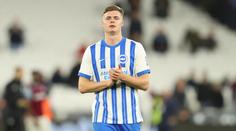 Leverkusen už má vyhlédnutého nového konkurenta pro Schicka. Vybral si v Anglii