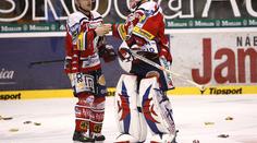 Finále extraligy pokračuje, Pardubice smetly Spartu
