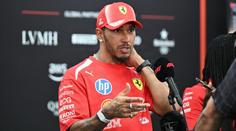 Hamilton si rýpl do mladých pilotů F1. Jedna věc mu na nich pořádně vadí