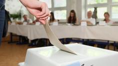Druhé kolo voleb do Senátu, účast je nízká, jde o každý hlas