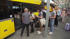Zpoždění vlaku nebo autobusu: Kdy má cestující nárok na občerstvení