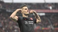 Schick otevřel kanonádu. Při výhře 6:0 se trefil dvakrát. Díaz dal úchvatný gól