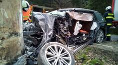 U Dolního Dvořiště narazilo auto do stromu. Mladý řidič nehodu nepřežil