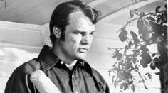 Zemřel představitel drsňáků Joe Don Baker. Objevil se v několika bondovkách