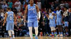 Hráč Timberwolves skončil ve vazbě, zadrželi ho kvůli drogám a zbraním