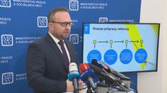 Jurečka představil změny: Systém dávek dostatečně nemotivuje najít si práci