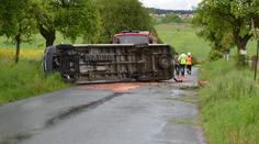 PODÍVEJTE se do tváře opilému řidiči, který utekl od nehody! V minulosti měl tři zákazy!