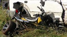U Českého Brodu zemřel čtyřkolkář. Čelně do něj narazilo auto