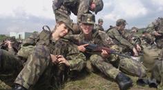 VÍKEND: Drsné ženy v elitních jednotkách armády