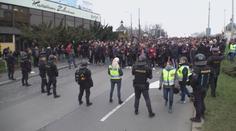 Pochod sparťanů do Edenu byl bez excesů. Fanoušci cestovali i metrem