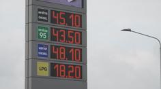 Ceny pohonných hmot opět rostou. Snížení spotřební daně není téměř znát