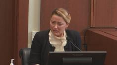 Deppova exmanželka měla udělat nechutnou věc v posteli. Teď vše popsala