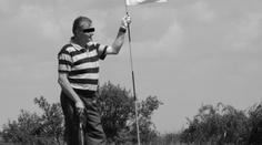 Záhada smrti u golfového hřiště trvá, policie vraha stále nenašla