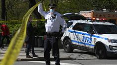 Opilá Newyorčanka srazila a zabila policistu. Předtím na facebooku nadávala policii