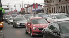 Na jednoho Pražana připadá skoro jedno auto. Okruhy dopravu nevyřeší, míní Hřib