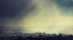POČASÍ: METEOROLOGOVÉ VARUJÍ: Lijáky se z Čech přesunou NA MORAVU! Řeky se zvednou hlavně V BESKYDECH
