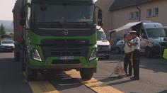Policie na Olomoucku se zaměřila na kamiony. Kontroluje hlavně hmotnostní limit