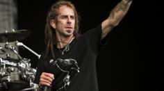 Metalový zpěvák, který zabil českého fanouška, je ve vazbě