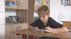 Skoro polovina dětí vůbec nečte. Jejich rodiče ale na tom nejsou lépe