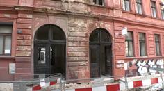 Škody požáru plynu na Letné vyšplhaly na 20 milionů. Příčinu vyšetřují