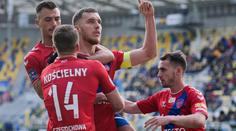 Převýšov, Vyšehrad, teď vede ligu v Polsku! Petrášek poznává nároďák