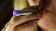 Pozor na elektronické cigarety: Jedna zmrzačila dítě, druhá zapálila škodovku!