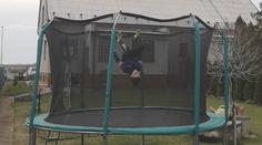Střela vsedě, z trampolíny, nebo za zády? Hlasujte pro vítěze Husté trefy