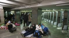 Porod uprostřed války. Malá Mia přišla na svět v kyjevském metru