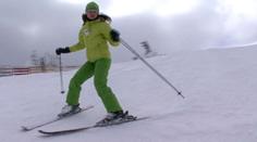 Lyžařka v Telči vjela na zamrzlý rybník a propadla se!