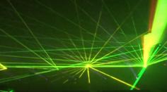 Laser jako zbraň. Proč je tak nebezpečný letadlům i policii?