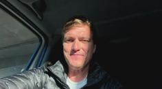 Půjčovny lodí si letošní sezónu pochvalují. Na Vltavě přibylo rodin a cizinců, říká manažer