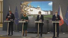 Poslední tisková konference končící vlády