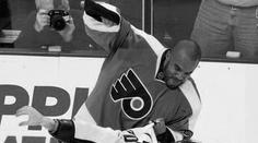 Zemřel Ray Emery! Gólman a rváč, který vyhrál Stanley Cup