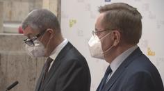 Otevřené obchody, druhý stupeň zpět v lavicích. Babiš řekl, kdy se to stane