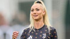 Fanoušci šílí. Fotbalová kráska trénovala na pláži, ukázala skoro všechno