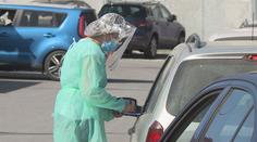 Prymula: Roušky bychom mohli opět zavést i venku, uvažujeme o tom