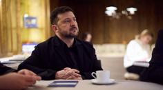 Zelenskyj se chystá na další tři roky války, tvrdí novinář. Ukrajinci ostře reagují