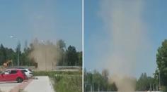 VIDEO: V Budějovicích řádil rarášek, větrný vír vyděsil obyvatele sídliště