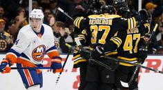 Pastrňák opět pálil a Boston porazil Islanders. Hvězdou byl McAvoy